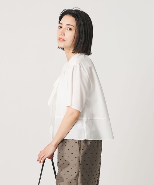 BEAUTY&YOUTH UNITED ARROWS(ビューティーアンドユースユナイテッドアローズ)の「ソリッド&ストライプ ラッフル シャツブラウス ウォッシャブル(シャツ/ブラウス・レディース・ナチュラル/ブラック/ホワイト・FREE)」の16枚目の写真