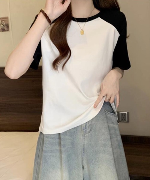 SallyLunn(サリーラン)の「配色ラグランドロストトップス(Tシャツ/カットソー・レディース・ホワイト/カーキ・MEDIUM/LARGE)」の3枚目の写真