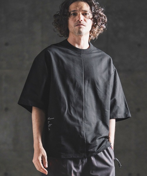 GLIMCLAP（グリムクラップ）の「mt10459- Lightweight French Terry T-shirt オーバーサイズTシャツ(202-055-gls-cg)（Tシャツ/カットソー・メンズ・ホワイト/ブラック・S/M/L）」の8枚目の写真