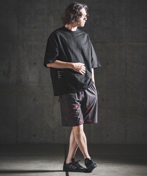 GLIMCLAP（グリムクラップ）の「mt10459- Lightweight French Terry T-shirt オーバーサイズTシャツ(202-055-gls-cg)（Tシャツ/カットソー・メンズ・ホワイト/ブラック・S/M/L）」の12枚目の写真
