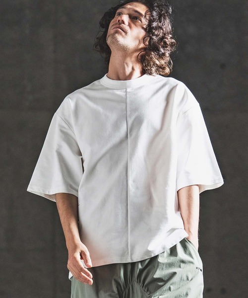 GLIMCLAP（グリムクラップ）の「mt10459- Lightweight French Terry T-shirt オーバーサイズTシャツ(202-055-gls-cg)（Tシャツ/カットソー・メンズ・ホワイト/ブラック・S/M/L）」の16枚目の写真
