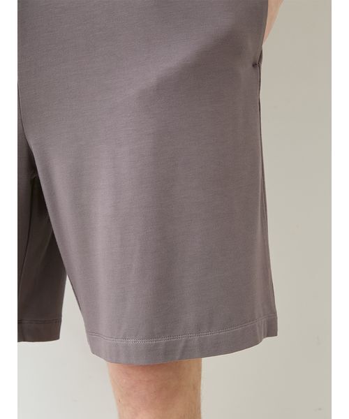 gelato pique(ジェラートピケ)の「【HOMME】【接触冷感】レーヨンボストンテリアワンポイントTシャツ&ハーフパンツセット(ルームウェア/パジャマ・メンズ・オフホワイト/ダークグレー/ネイビー・M/L)」の22枚目の写真