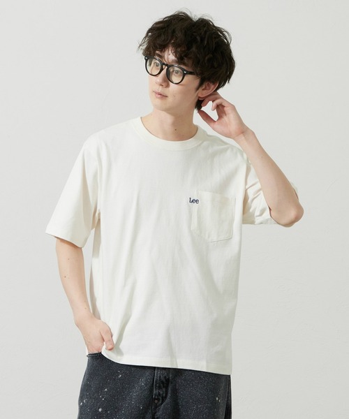 Lee（リー）の「Lee/リー Leeロゴ ポケットTシャツ（Tシャツ/カットソー・メンズ・ホワイト/ブラウン/ブラック/チャコール・SMALL/MEDIUM/LARGE/X-LARGE）」の2枚目の写真
