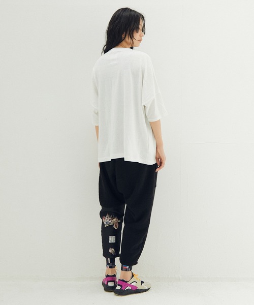 STOF(ストフ)の「JESUS LOOKS Emboro Tee(Tシャツ/カットソー・メンズ・カーキ/ブラック/ホワイト・M/S)」の5枚目の写真