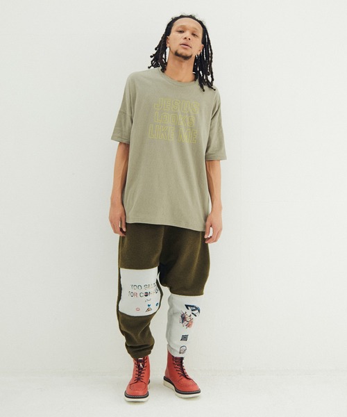 STOF(ストフ)の「JESUS LOOKS Emboro Tee(Tシャツ/カットソー・メンズ・カーキ/ブラック/ホワイト・M/S)」の8枚目の写真