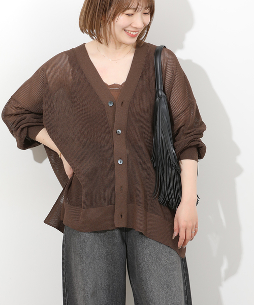 JOURNAL STANDARD relume(ジャーナルスタンダード レリューム)の「リネンミックスメッシュVネックカーディガン(カーディガン/ボレロ・レディース・ブラウン/ホワイト/チャコールグレー・FREE)」の3枚目の写真