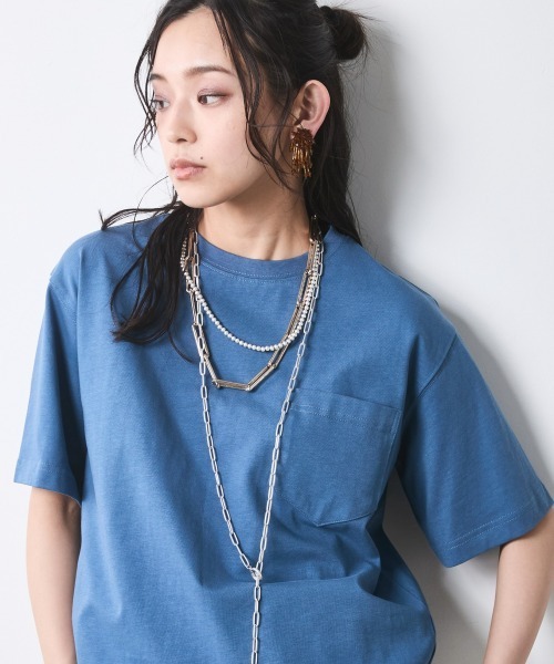 CHIC STYLE(シックスタイル)の「綿100%ロゴプリントカラーTシャツ<大きいサイズ有>シックスタイル(Tシャツ/カットソー・レディース・オレンジ/ブラック/ブルー系・L/M/5L/4L/3L/LL)」の3枚目の写真