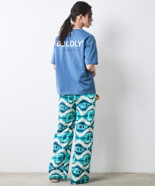 CHIC STYLE(シックスタイル)の「綿100%ロゴプリントカラーTシャツ<大きいサイズ有>シックスタイル(Tシャツ/カットソー・レディース・オレンジ/ブラック/ブルー系・L/M/5L/4L/3L/LL)」の7枚目の写真