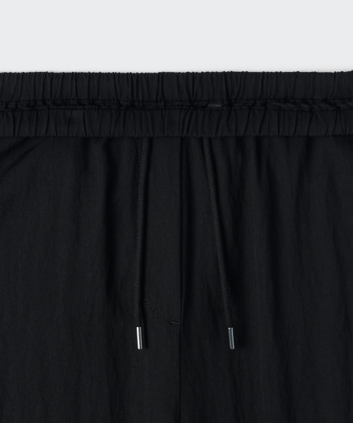 MUSINSA STANDARD WOMAN（ムシンサスタンダードウーマン）の「ウィメンズRNワイドバンディングパンツ[ブラック]（その他パンツ・レディース・その他・X-SMALL/SMALL/MEDIUM/LARGE）」の5枚目の写真