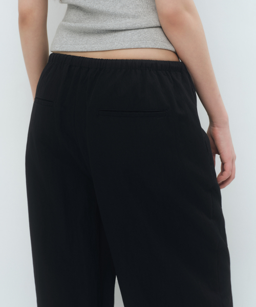 MUSINSA STANDARD WOMAN（ムシンサスタンダードウーマン）の「ウィメンズRNワイドバンディングパンツ[ブラック]（その他パンツ・レディース・その他・X-SMALL/SMALL/MEDIUM/LARGE）」の3枚目の写真
