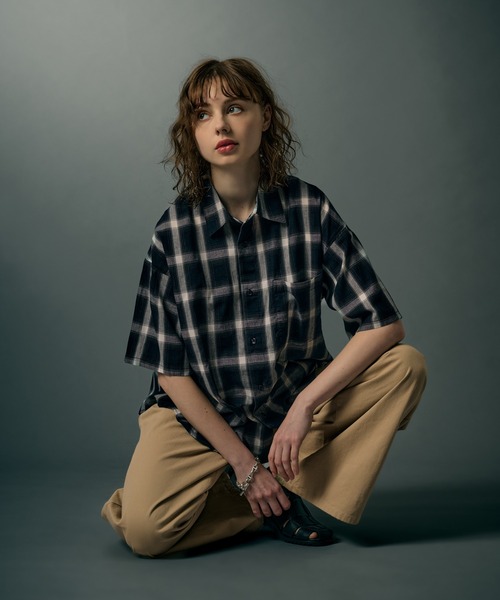 WETTEMPT(ウィテンプト)の「OMBRE CHECK S/S SHIRT / オンブレチェックS/Sシャツ(シャツ/ブラウス・メンズ・ブラウン/ネイビー・SMALL/LARGE/MEDIUM)」の16枚目の写真