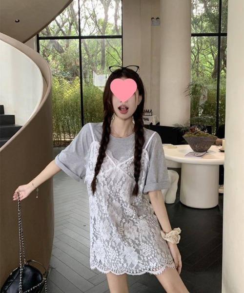 Ritzy(リッツィー)の「レイヤード風 透け感レースキャミソールワンピース(キャミソール・レディース・ホワイト・FREE)」の6枚目の写真