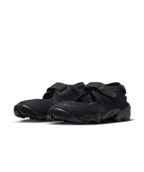 NIKE(ナイキ)の「NIKE ナイキ W AIR RIFT MESH ウィメンズ エア リフト メッシュ WIW8074 001BLACK/BLACK(スニーカー・メンズ・ブラック・26.0cm/25.0cm/24.0cm/23.0cm/22.0cm/29.0cm/28.0cm/27.0cm)」の2枚目の写真