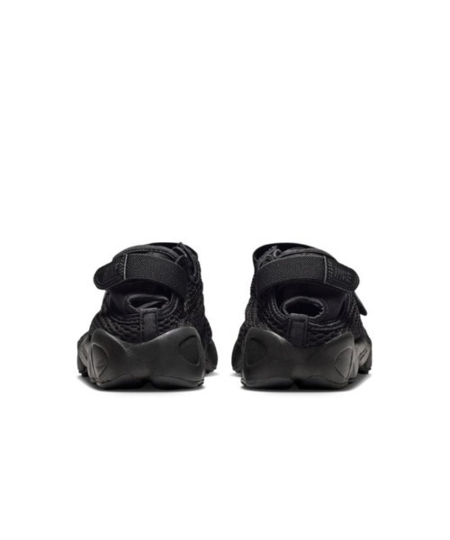NIKE(ナイキ)の「NIKE ナイキ W AIR RIFT MESH ウィメンズ エア リフト メッシュ WIW8074 001BLACK/BLACK(スニーカー・メンズ・ブラック・26.0cm/25.0cm/24.0cm/23.0cm/22.0cm/29.0cm/28.0cm/27.0cm)」の3枚目の写真