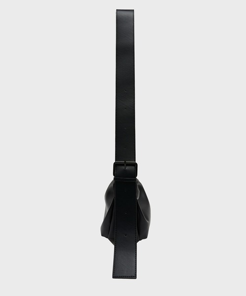 STUDIOUS(ステュディオス)の「【STUDIOUS】HARF MOON SHOULDER BAG - Small/ハーフムーンショルダーバッグ - スモール 長さ調節可能(ショルダーバッグ・メンズ・ブラック・FREE)」の22枚目の写真
