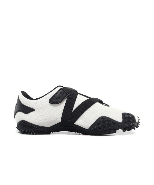 PUMA(プーマ)の「プーマ【PUMA】- モストロ スニーカー【MOSTRO OG PUMA WHITE - PUMA SILVER 397330-23】(スニーカー・レディース・ホワイト・25.0cm/24.5cm/24.0cm)」の4枚目の写真