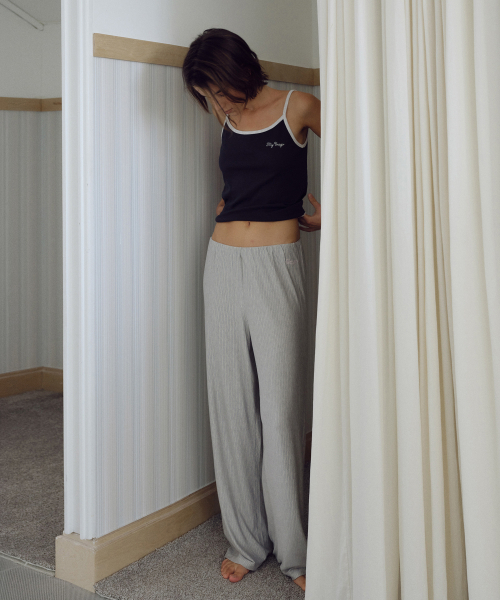 URAGO（ユラーゴ）の「Easy banding pants（その他パンツ・レディース・アッシュグレー/チャコール/ベージュ系その他・FREE）」の4枚目の写真