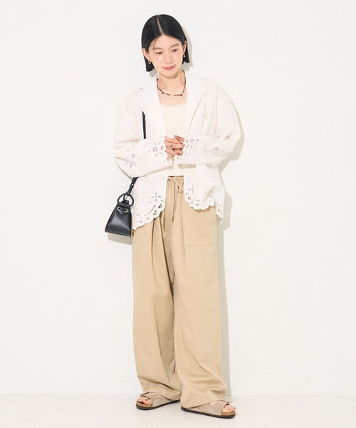 FREAK'S STORE(フリークスストア)の「インド カットワークレース シャツジャケット(テーラードジャケット・レディース・オフホワイト/ブラック・フリ-)」の4枚目の写真