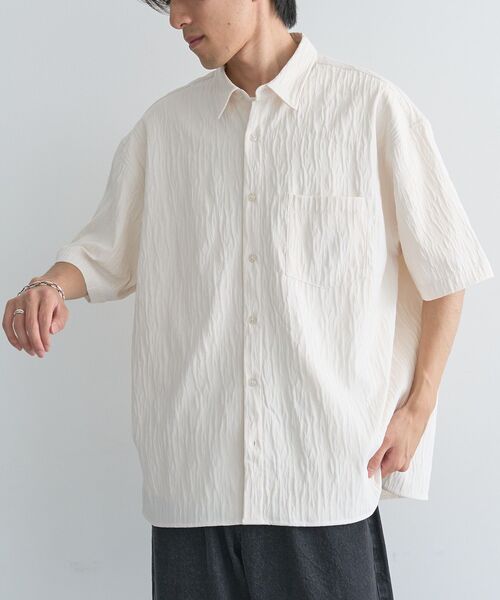 CRAFT STANDARD BOUTIQUE（クラフトスタンダードブティック）の「ジャカード柄半袖シャツ（シャツ/ブラウス・メンズ・ブラック/アイボリー/ブラウン・L/M）」の2枚目の写真