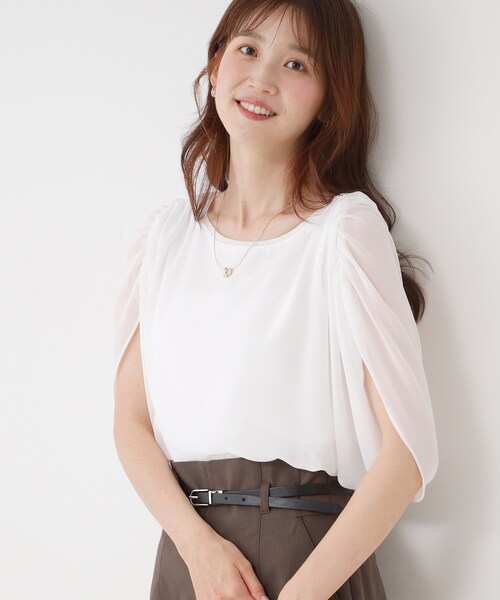COUP DE CHANCE(クードシャンス)の「【日本製/インナー付き】ギャザースリーブプルオーバー(Tシャツ/カットソー・レディース・ブラック/ライトグレー/ホワイト/ブルー系その他・34/38)」の6枚目の写真