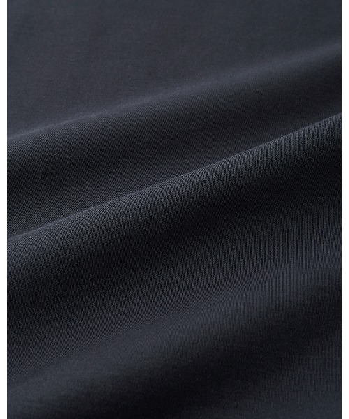 DoCLASSE( ドゥクラッセ)の「ハイネック/ノースリーブ・DoT(Tシャツ/カットソー・レディース・ダークネイビー/ブラック/チャコール/ホワイト/ライトグレー・L/M/LL/3L/S)」の15枚目の写真