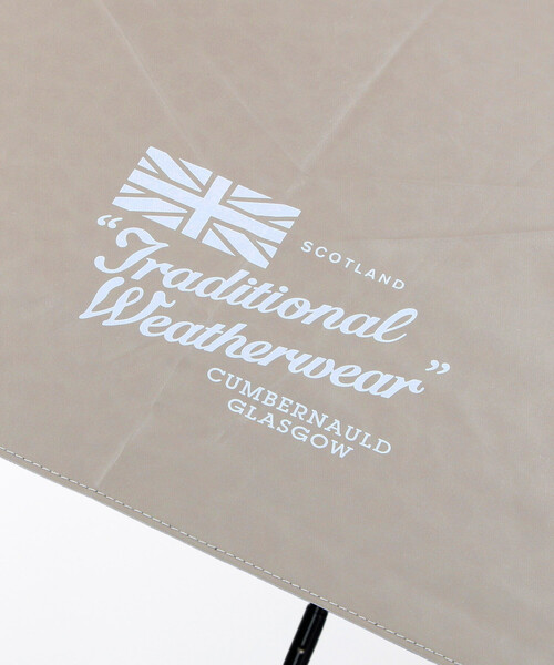 FREAK'S STORE(フリークスストア)の「TRADITIONAL WEATHERWEAR/トラディショナルウェザーウェア LIGHT WEIGHT UMBRELLA(晴雨兼用傘)/ライトウェイトアンブレラ(折りたたみ傘・レディース・ベージュ・ONE SIZE)」の4枚目の写真