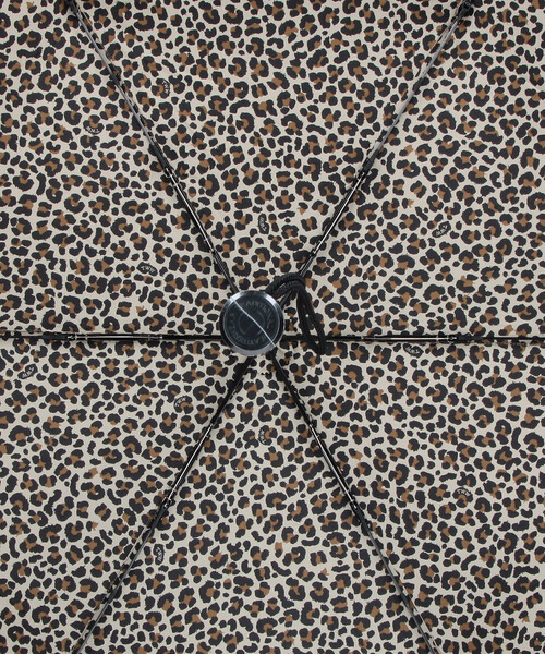FREAK'S STORE(フリークスストア)の「TRADITIONAL WEATHERWEAR/トラディショナルウェザーウェア LIGHT WEIGHT UMBRELLA(晴雨兼用傘)/ライトウェイトアンブレラ(折りたたみ傘・レディース・ベージュ・ONE SIZE)」の7枚目の写真