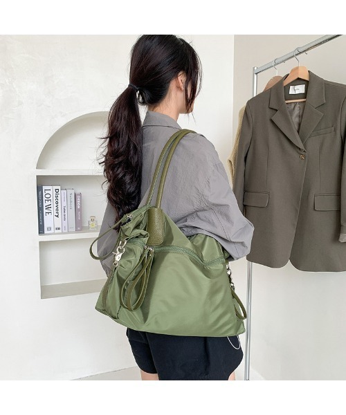 Alum'(アルム)の「アーバンユーティリティバッグ(トートバッグ・レディース・ホワイト/ブラック/カーキ/ブラウン・FREE)」の11枚目の写真