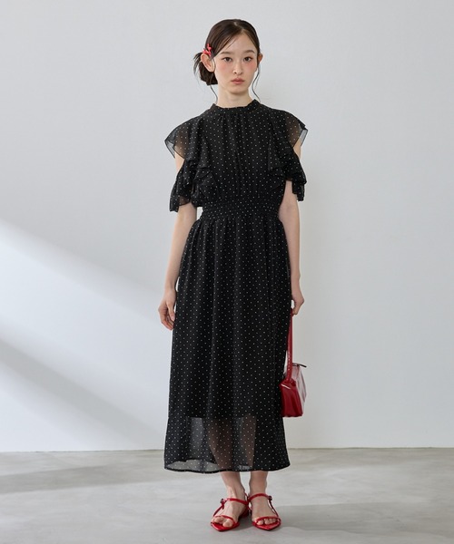P.V.T(ピーブイティー)の「バックリボンドットシフォンワンピース(ワンピース・レディース・ホワイト/ブラック・M)」の11枚目の写真