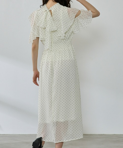 P.V.T(ピーブイティー)の「バックリボンドットシフォンワンピース(ワンピース・レディース・ホワイト/ブラック・M)」の22枚目の写真