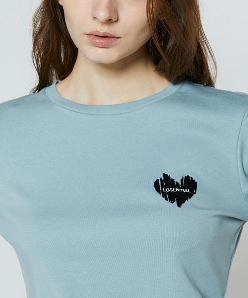 ESSENTIAL(エッセンシャル)の「ベアフライス アシンメトリーTシャツ(Tシャツ/カットソー・レディース・オフホワイト/ミント/ブラック・FREE)」の10枚目の写真