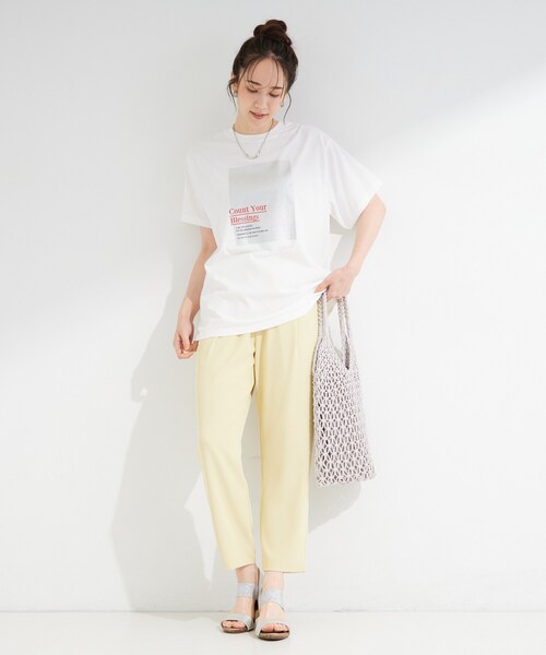 SHOO・LA・RUE(シューラルー)の「【ひんやり/S-LL】選べる4柄 デイリー使いにぴったりな 大人の頼れるTシャツ(Tシャツ/カットソー・レディース・チャコール/イエロー系その他/ホワイト系4/ホワイト系1/ブラウン系その他2/ホワイト・03/02/01/04)」の19枚目の写真