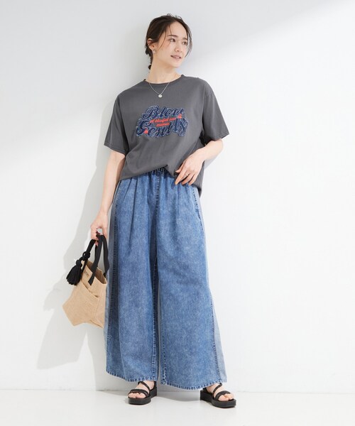 SHOO・LA・RUE(シューラルー)の「【ひんやり/S-LL】選べる4柄 デイリー使いにぴったりな 大人の頼れるTシャツ(Tシャツ/カットソー・レディース・チャコール/イエロー系その他/ホワイト系4/ホワイト系1/ブラウン系その他2/ホワイト・03/02/01/04)」の20枚目の写真