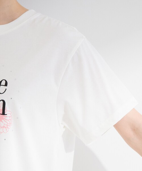 SHOO・LA・RUE(シューラルー)の「【ひんやり/S-LL】選べる4柄 デイリー使いにぴったりな 大人の頼れるTシャツ(Tシャツ/カットソー・レディース・チャコール/イエロー系その他/ホワイト系4/ホワイト系1/ブラウン系その他2/ホワイト・03/02/01/04)」の13枚目の写真