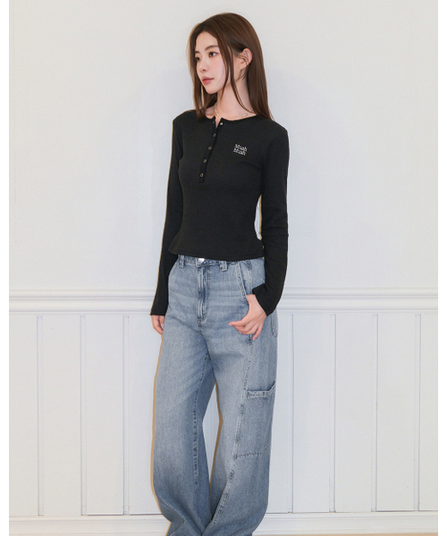 muahmuah（ムーアムーア）の「ワッフルヘンリーネック長袖Tシャツ[ブラック]（Tシャツ/カットソー・レディース・その他・FREE）」の3枚目の写真