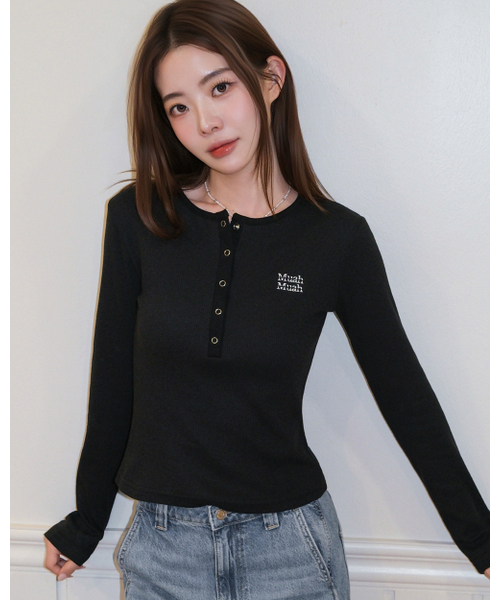 muahmuah（ムーアムーア）の「ワッフルヘンリーネック長袖Tシャツ[ブラック]（Tシャツ/カットソー・レディース・その他・FREE）」の5枚目の写真