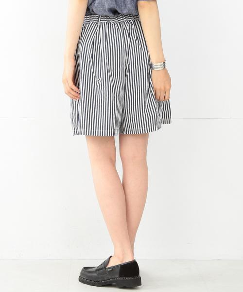 BEAMS BOY（ビームスボーイ）の「BEAMS BOY / ヒッコリー プリーツ ショーツ（その他パンツ・レディース・ブルー/ネイビー・ONE SIZE）」の8枚目の写真