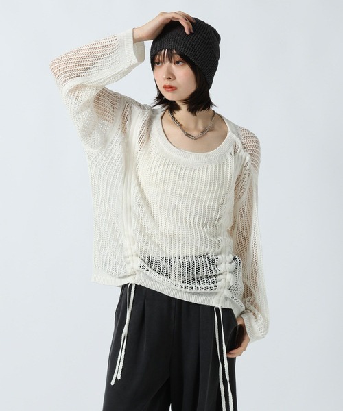 PAGEBOY(ページボーイ)の「ドロストメッシュニットプルオーバー(ニット/セーター・レディース・オフホワイト/ブラック・FREE)」の4枚目の写真
