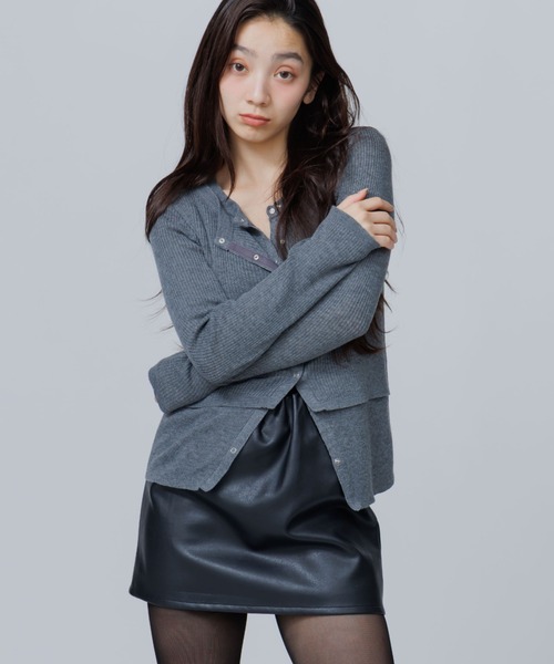 SENEE(セニー)の「tuck volume mini skirt(タックボリュームミニスカート)(スカート・レディース・ブラウン/ブラック・SMALL/MEDIUM)」の7枚目の写真