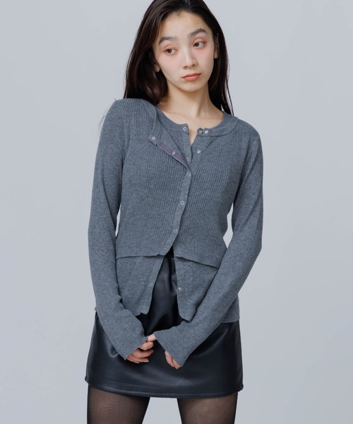 SENEE(セニー)の「tuck volume mini skirt(タックボリュームミニスカート)(スカート・レディース・ブラウン/ブラック・SMALL/MEDIUM)」の5枚目の写真