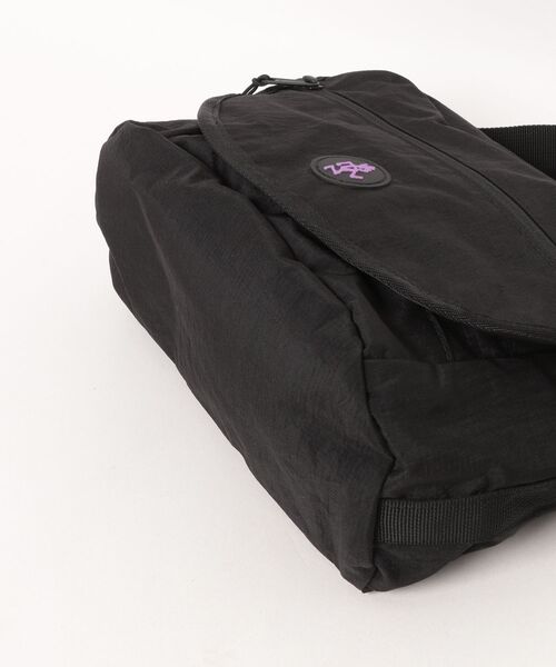 Gramicci(グラミチ)の「●GRAMICCI(グラミチ) ●MULTI SIDE BAG(ボディバッグ/ウエストポーチ・メンズ・ブラック・FREE)」の3枚目の写真