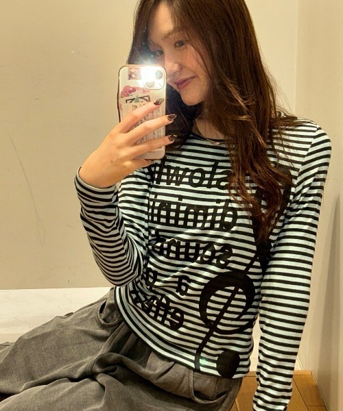 JEANASIS(ジーナシス)の「【25quee】ボーダーロゴプルオーバーLS/1069943(Tシャツ/カットソー・レディース・ピンク系その他/ブラック系その他/ブルー系その他・FREE)」の1枚目の写真