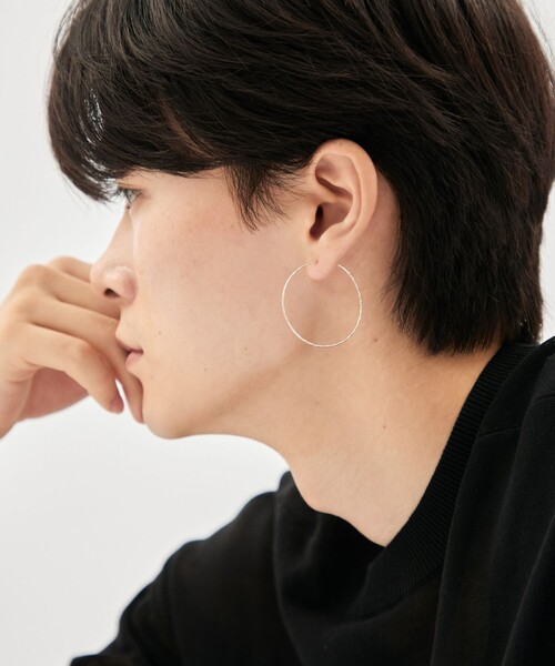 Jouete(ジュエッテ)の「フープピアス カットライン size/XL(ピアス(両耳用)・レディース・シルバー・FREE)」の6枚目の写真