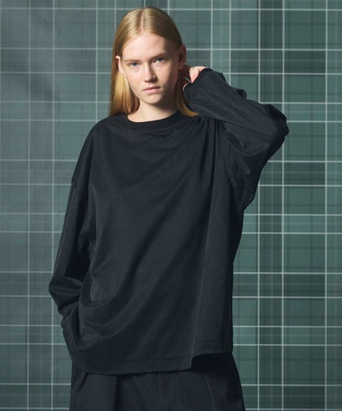 MAISON SPECIAL(メゾンスペシャル)の「《UNISEX》フィブリルキュプラプライムオーバーロングスリーブTシャツ/Fibrillated Cupro Prime-Over Long-sleeved T-shirt【MAISON SPECIAL/メゾンスペシャル】(Tシャツ/カットソー・メンズ・ブラック/ネイビー・1/2/0)」の1枚目の写真