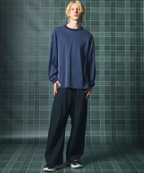 MAISON SPECIAL(メゾンスペシャル)の「《UNISEX》フィブリルキュプラプライムオーバーロングスリーブTシャツ/Fibrillated Cupro Prime-Over Long-sleeved T-shirt【MAISON SPECIAL/メゾンスペシャル】(Tシャツ/カットソー・メンズ・ブラック/ネイビー・1/2/0)」の4枚目の写真
