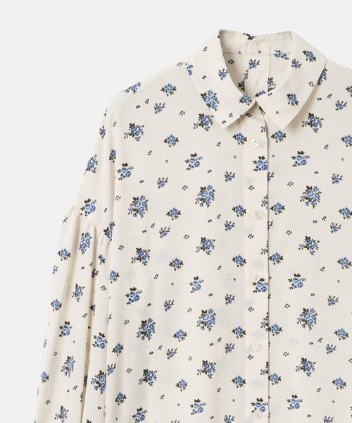 LE CIEL BLEU(ルシェルブルー)の「フローラルダブルボタンブラウス / Floral Double Button Blouse(シャツ/ブラウス・レディース・ブラック/ホワイト・36)」の6枚目の写真
