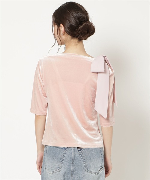 WILLSELECTION(ウィルセレクション)の「ショルダーリボンベロアトップス(Tシャツ/カットソー・レディース・ブラック/ピンク/モカ・FREE)」の7枚目の写真