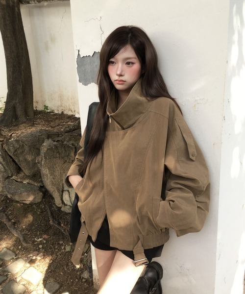 modimood（モディムード）の「MOMU フェイクレザーオーバーハイネックバックルジャケット（ライダースジャケット・レディース・ブラウン/ブラック/ベージュ・FREE）」の19枚目の写真