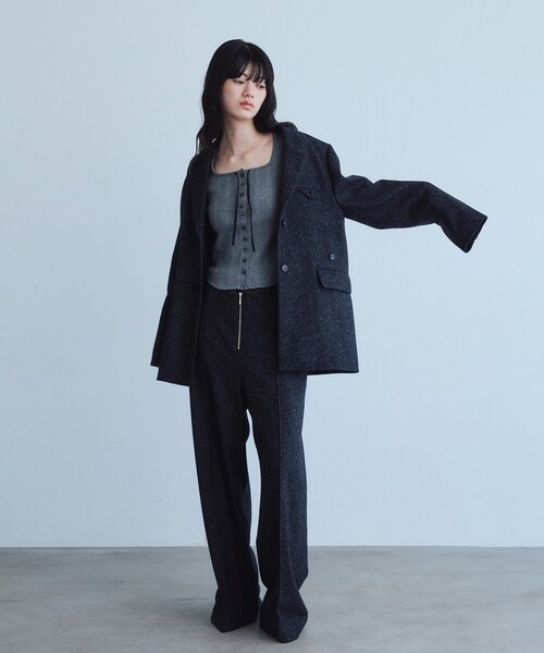 CODE A(コードエー)の「soft nep convertible jacket(テーラードジャケット・レディース・ブラウン系その他4/ブラック系3・00)」の4枚目の写真