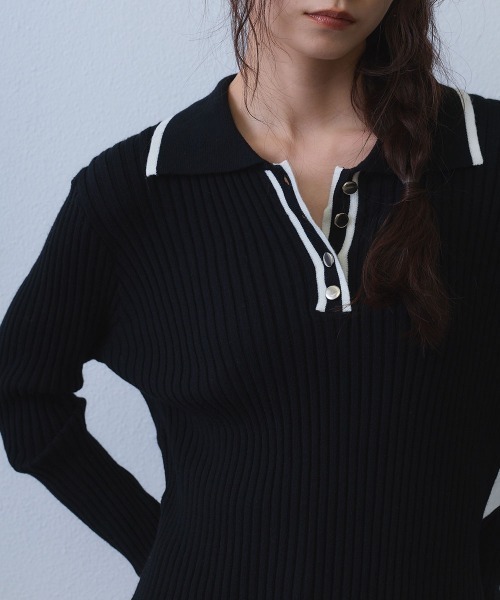 Clum（クルム）の「contrast line polo rib knit / バイカラーラインポロリブニットトップス（ニット/セーター・レディース・ブラック/ホワイト・SMALL/MEDIUM）」の11枚目の写真